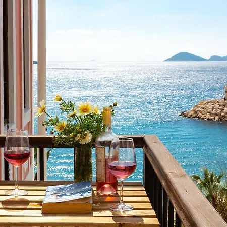 Pembe Apartment Kalkan